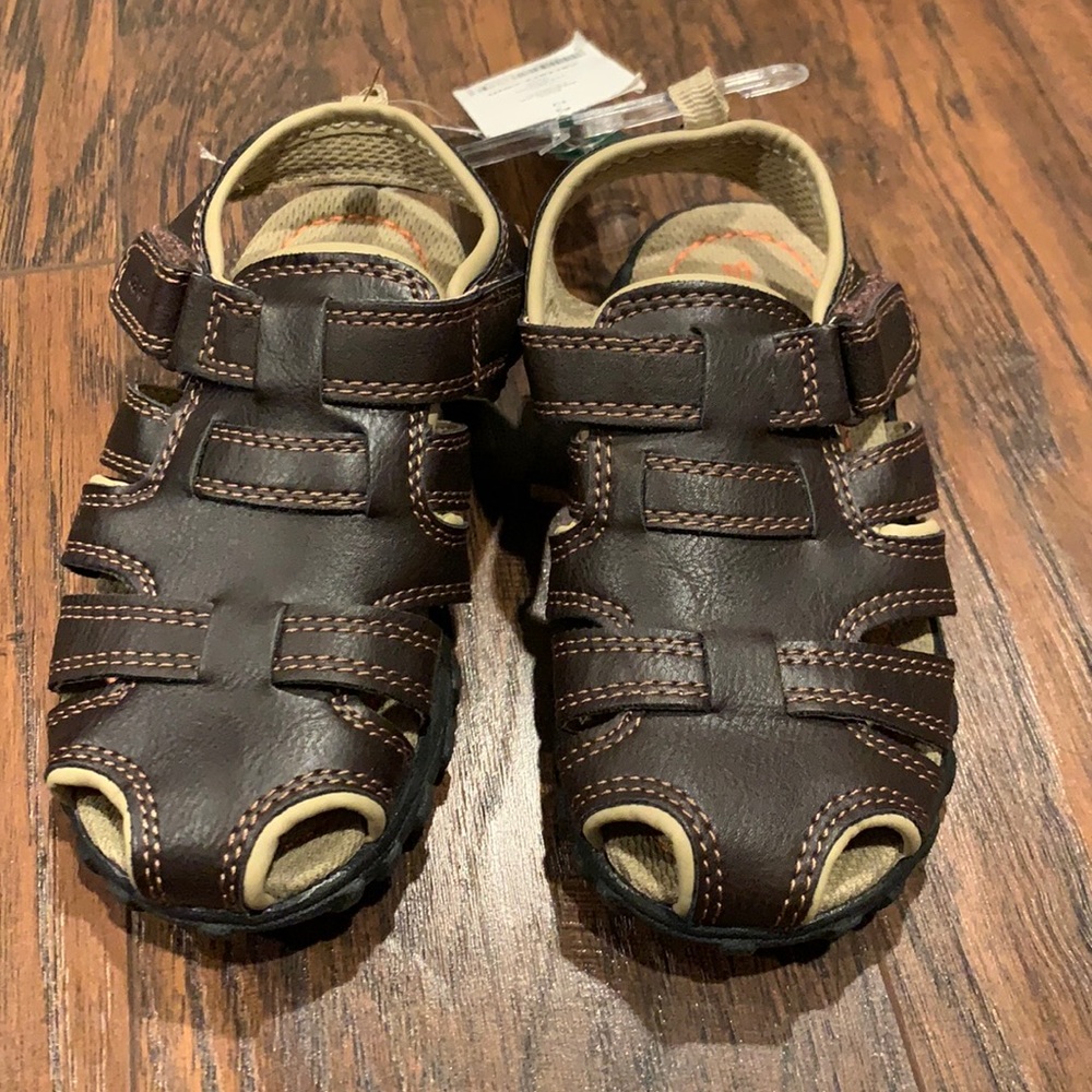 NWT Carter’s Brown Sandals Size 10
